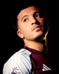 B体育官网下载APP-bsports官方平台-Bsports必一体育官网-维拉从曼联租入桑乔，从利物浦先租后买埃利奥特