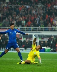 B体育官网下载APP-bsports官方平台-Bsports必一体育官网-2球1助！武磊爆发却下轮停赛 战泰国谁为国足进球？