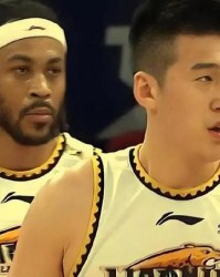 B体育官网下载APP-bsports官方平台-Bsports必一体育官网-辽篮签下姜宇星后还有大动作，顶薪名额不给张镇麟另有其人？要与浙江